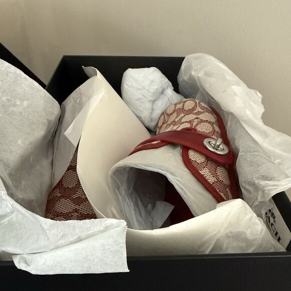 NIB Coach Blake Clog - Picture 5 of 10